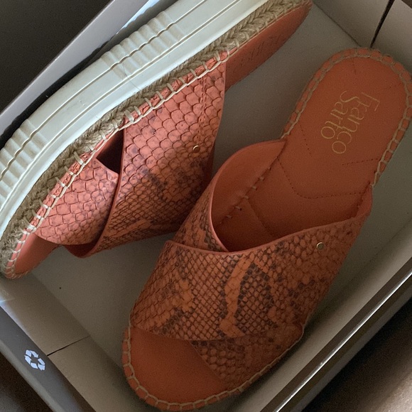 Francosarto - Picture 2 of 3